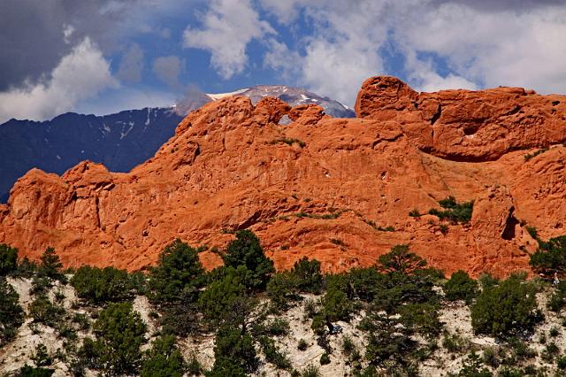 120 garden of gods, kissing camels.JPG